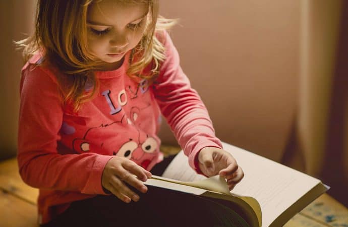 Jak zachęcić dziecko do czytania?