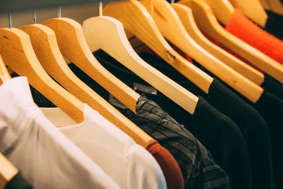 Czy warto inwestować w odzież reklamową?